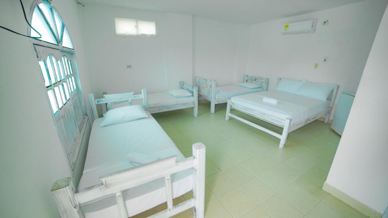 Kevin'S Tolu By Bernalo Hotels Bagian luar foto